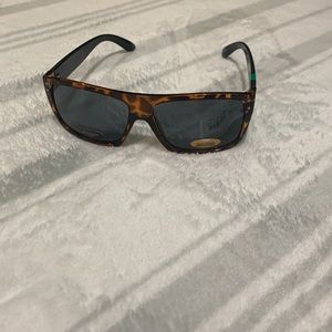 NWT sunglasses